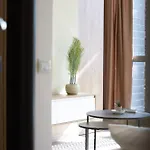 Palm Haven Premium *