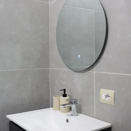 Palm Haven Premium Apartment Durrës